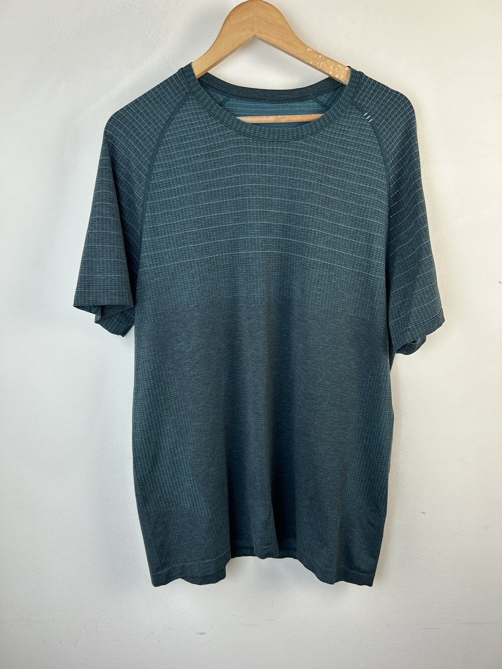 Lululemon Men's Metal Vent Tech Athletic Shirt Sz XL Dark Green Performance